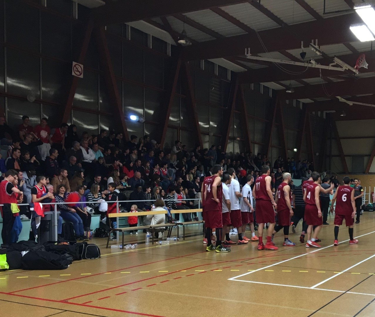 Match de basketball à Saint Priest